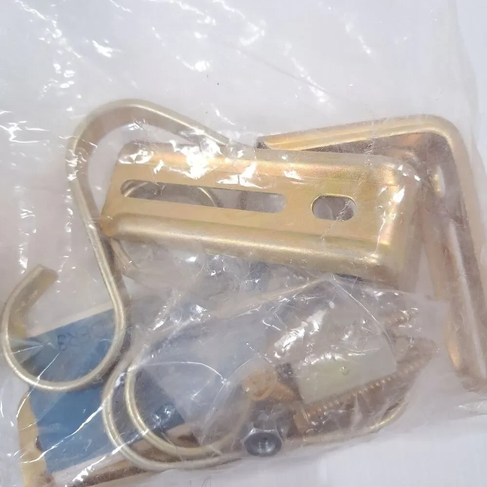 NEW Kirsch SET Drapery Tulip Swagholders Holdback Hardware Brass Finish 5470E-63